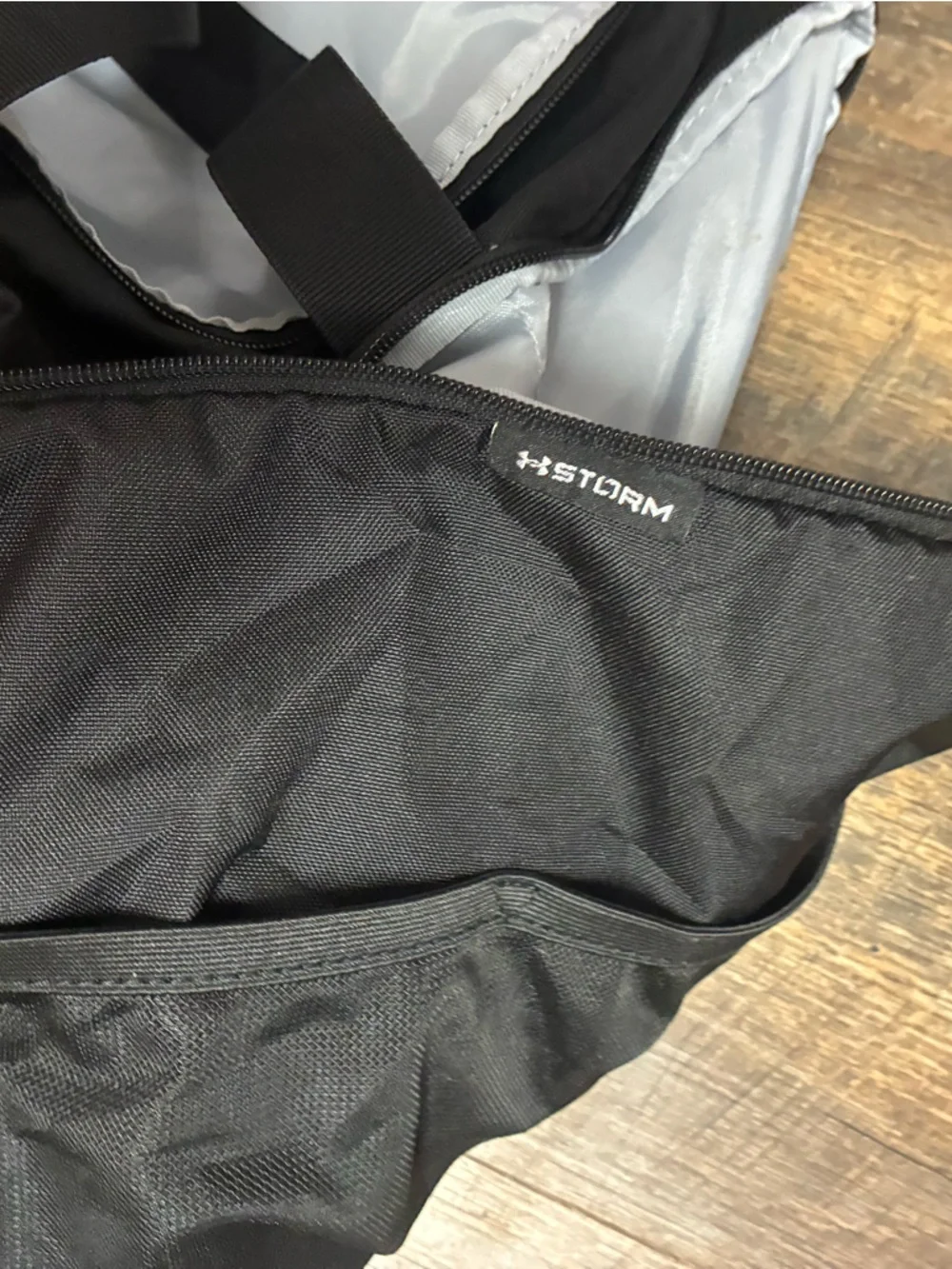 Under Armour Black and Silver Logo Duffel Bag with Shoulder Strap